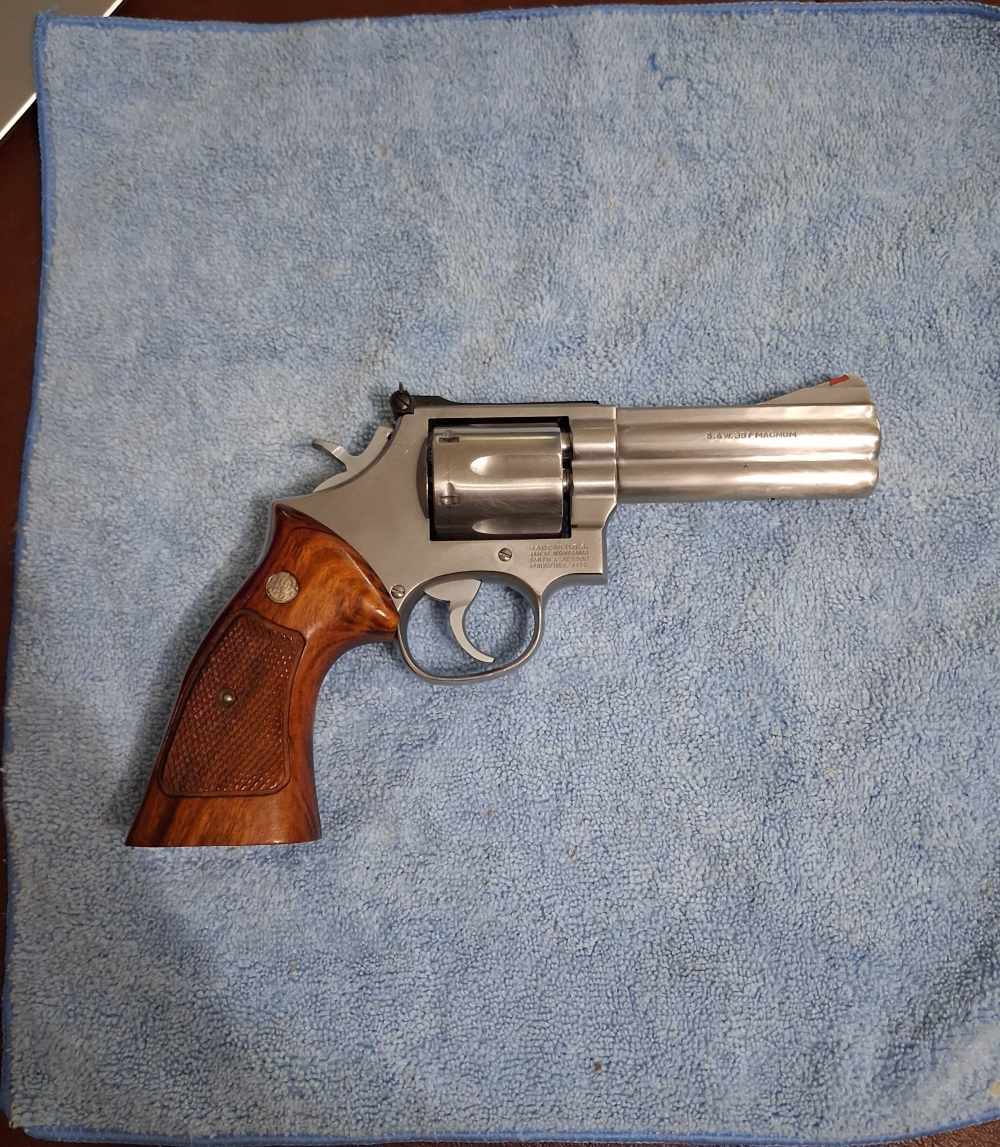 Used Smith & Wesson 686 NO Dash .357MAG 6rd 1983?-img-10
