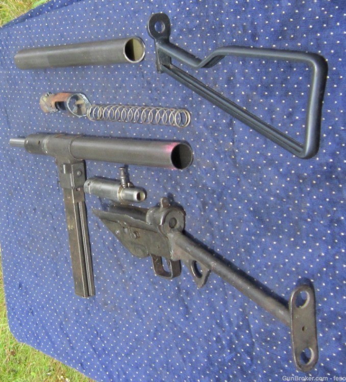British Sten MK2 parts kit w/BARREL, tube, good trunnion,mag,9mm WWII icon!-img-13