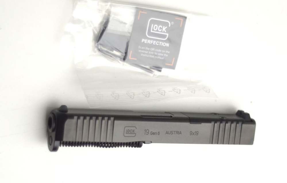 New Factory Glock 19 GEN 6 9mm Complete upper slide assembly with barrel-img-0