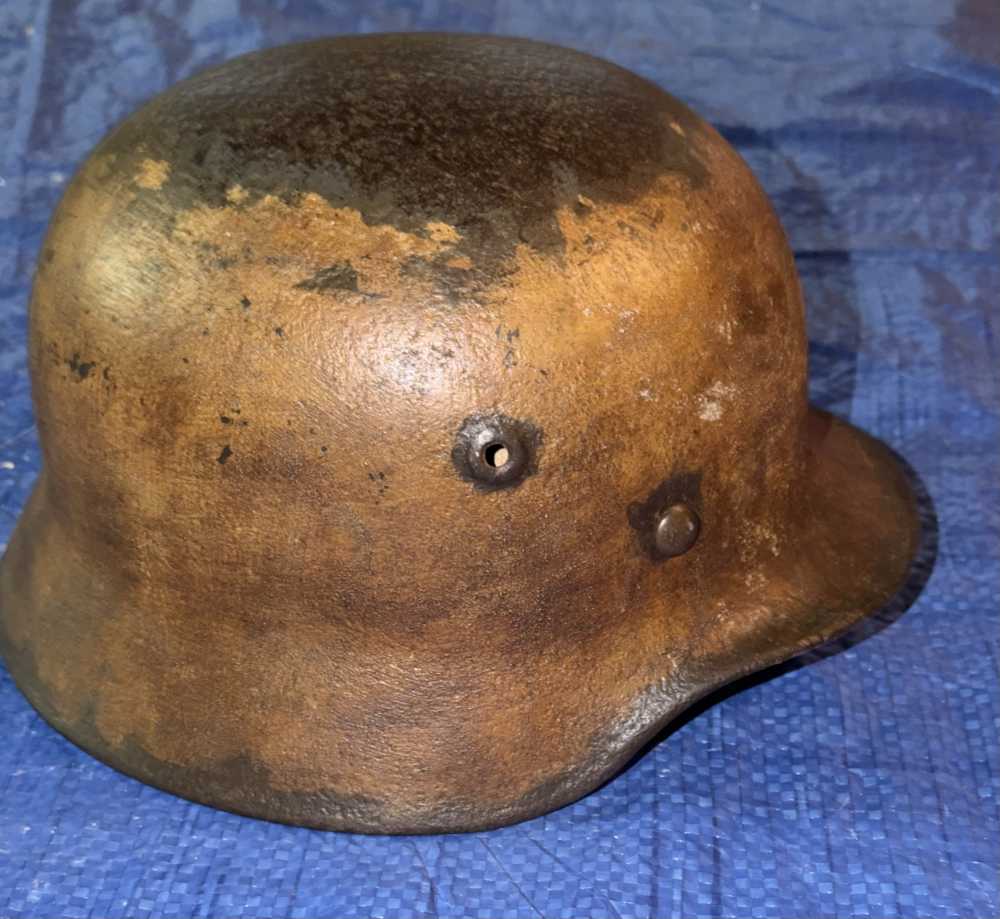 WW2 German Army Helmet-img-1