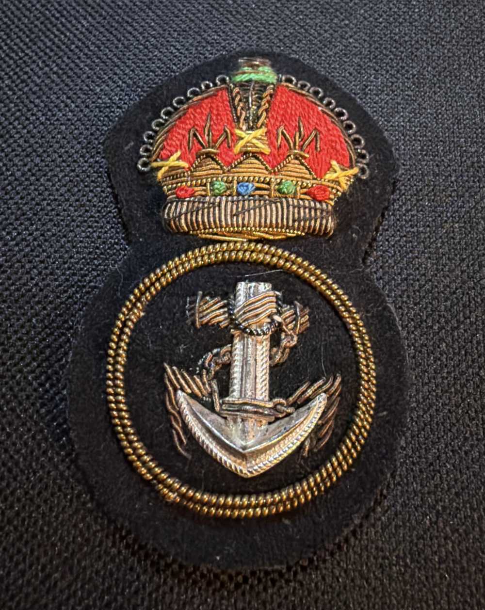 British Navy Officer’s Cap insignia & Order of the Bath Badge-img-0