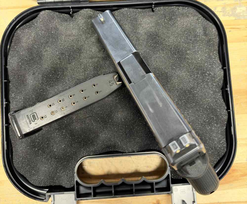 Glock 21 Gen 4-img-2