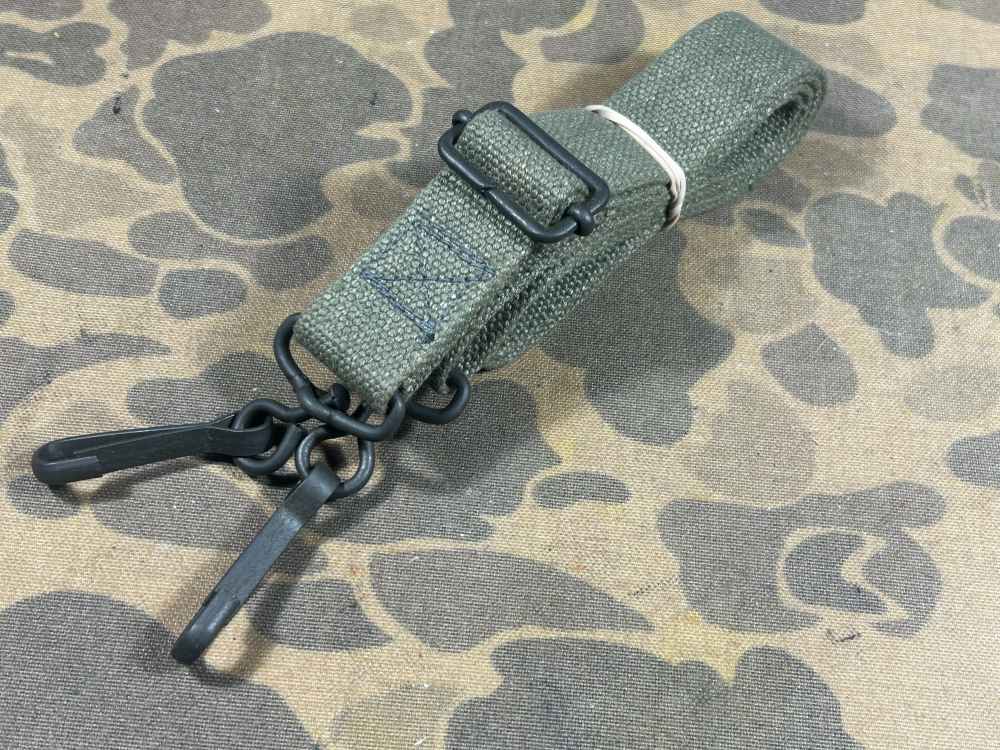 SPAS-12 Original NOS MINT Factory Sling FRANCHI FIE 12ga SPAS 12ga RARE!-img-1