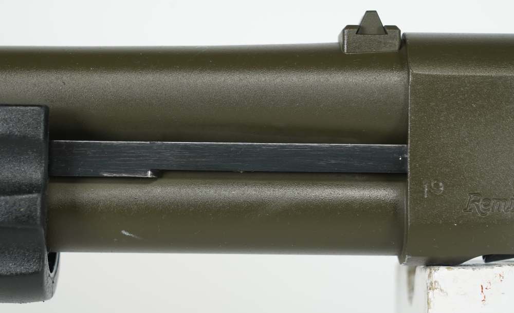 Remington 870 SBS 12 Gauge with Surefire fore end Magpul Furniture-img-6