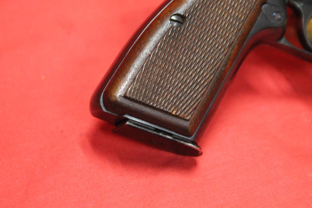 fn Browning Hi Power 9MM with Factory WW2 Holster Matching Numbers-img-3