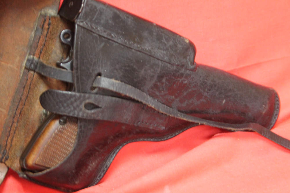 fn Browning Hi Power 9MM with Factory WW2 Holster Matching Numbers-img-35