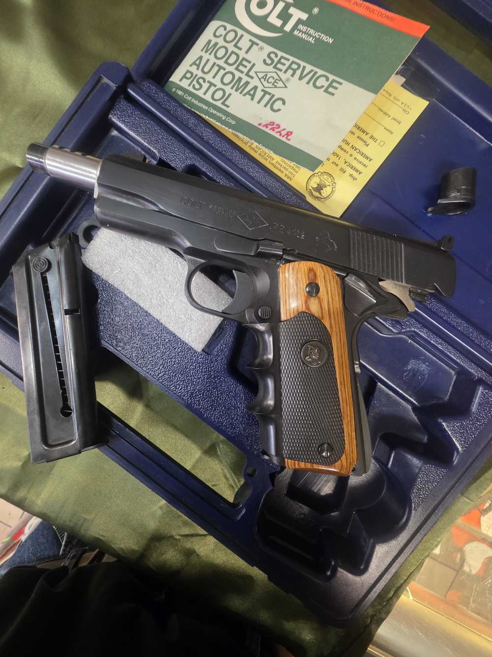 Colt Ace 22LR w/Original Box & Paperwork MINTY-img-12