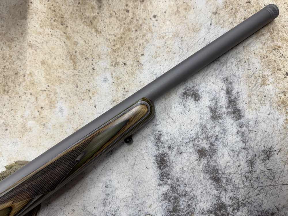 RUGER 77/17 17 HORNET THREADED BARREL 18.5" STAINLESS LAMINATE 07220 NEW-img-9