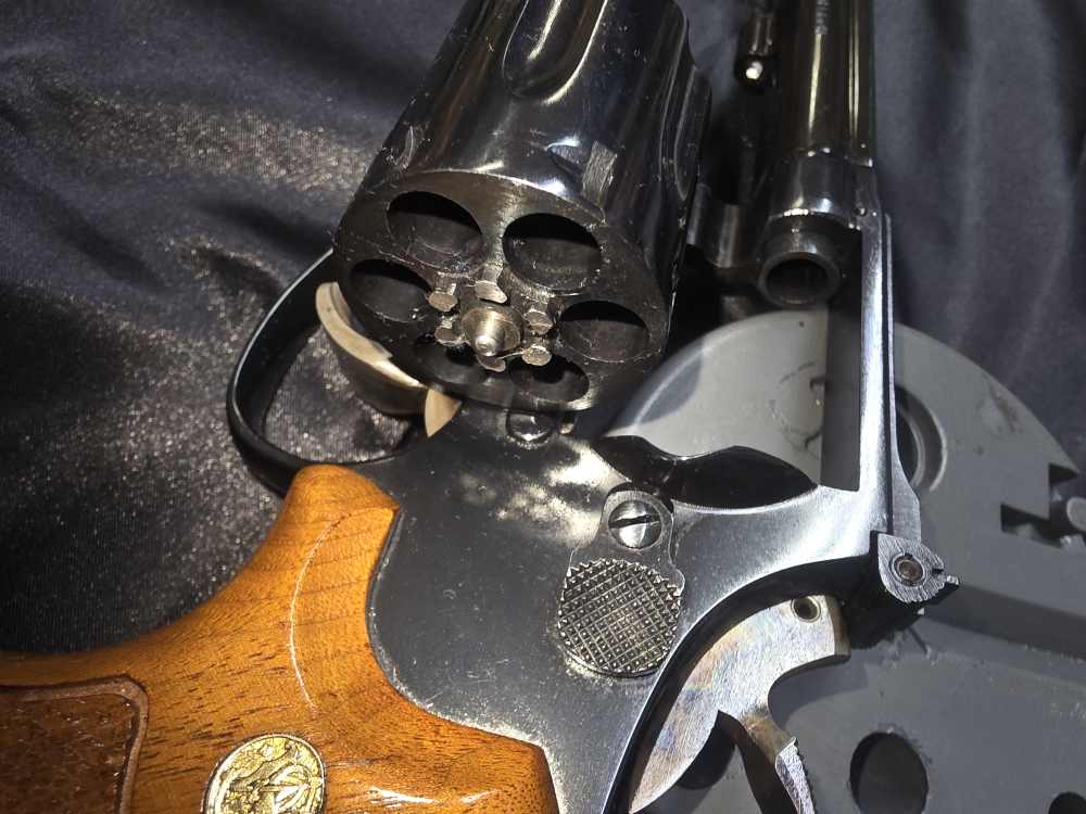 Smith & Wesson 14-4 .38 6 inch-img-13