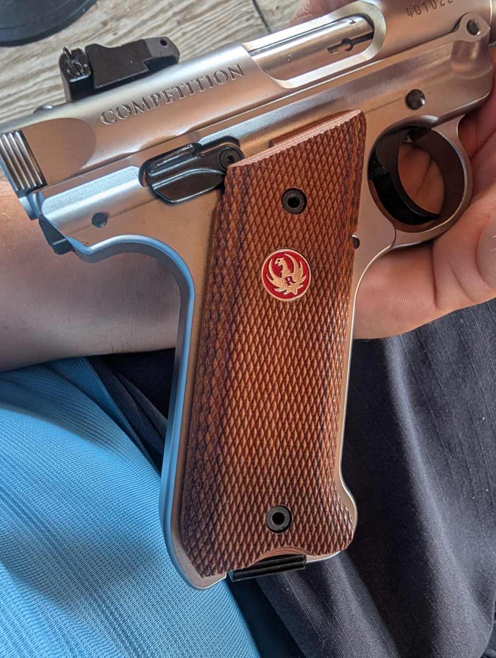 Ruger MK IV Competition Stainless Steel slab sides with 5 mags-img-8
