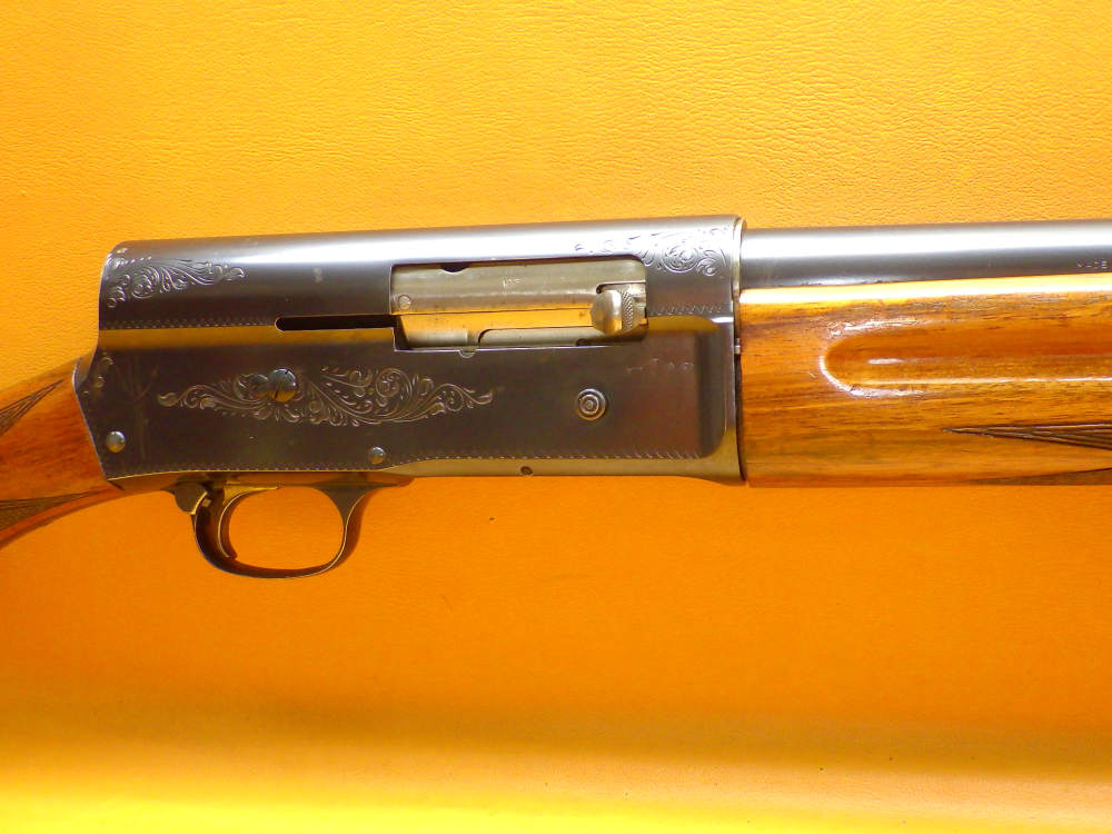 Belgian Browning A5 Light Twelve 12ga 30" Matte Rib Bbl Fixed FULL Walnut-img-5