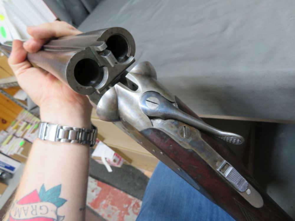 BATAVIA LEADER DOUBLE BARREL 12 GAUGE SHOTGUN-img-20