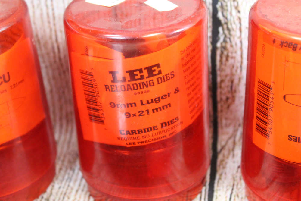 Lee and RCBS Dies and other reloading Equipment-img-1