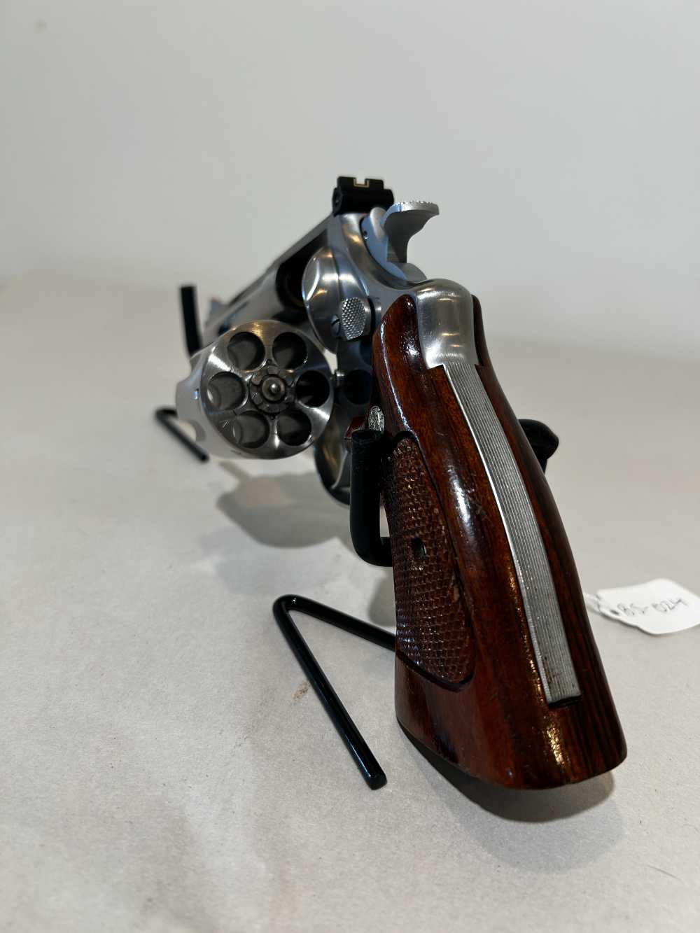Smith & Wesson Model 629-2 .44 Magnum 6" Stainless – Box & Papers-img-5