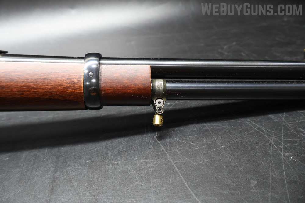 Rossi R92 Lever Action Rifle .22 MAG-img-4