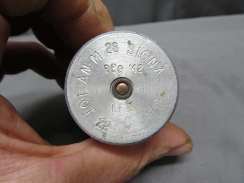 WWII US MILITARY AN-M28 DOUBLE RED STAR SIGNAL FLARE-DATED 1942-img-2