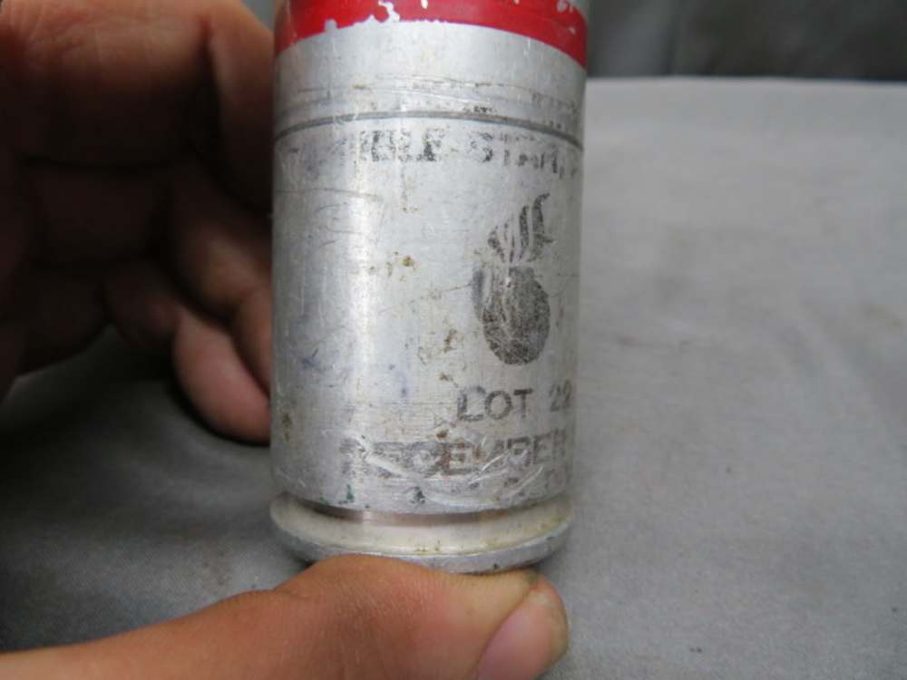 WWII US MILITARY AN-M28 DOUBLE RED STAR SIGNAL FLARE-DATED 1942-img-3