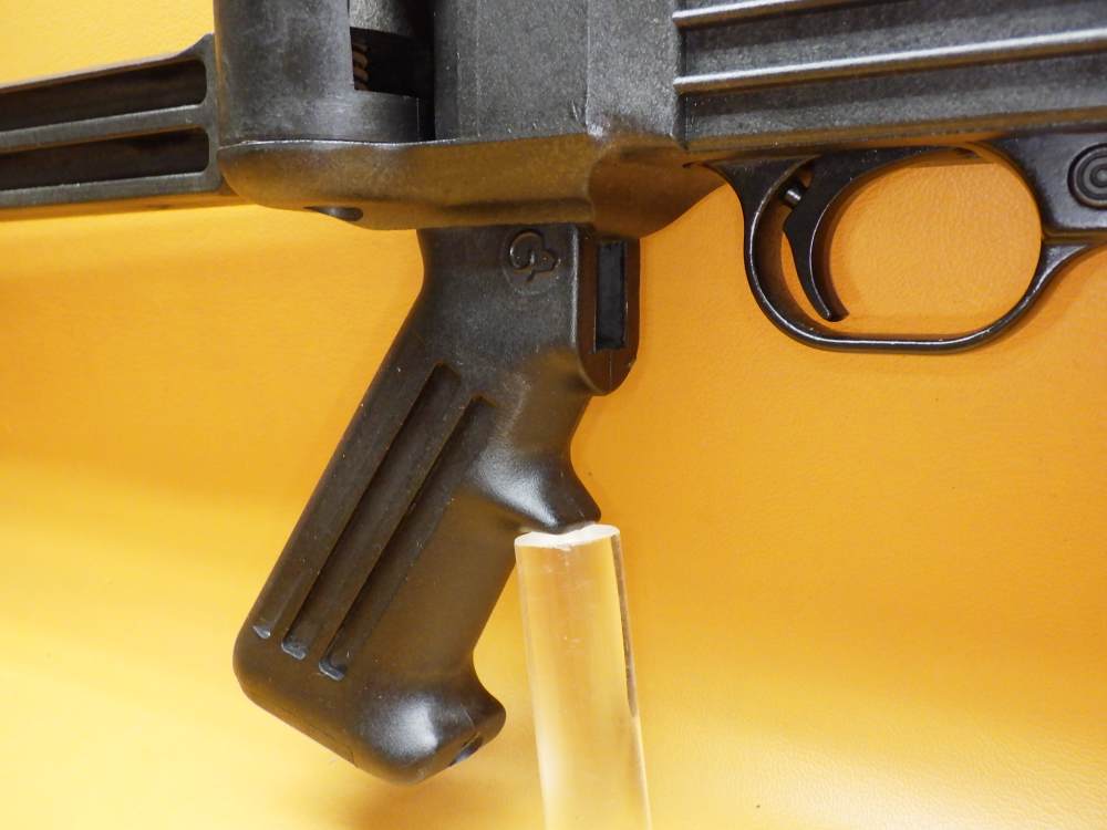 Ruger 10/22 Carbine .22LR 18.5"Bbl Ram-Line Side Folding Synth Stock 1986-img-2