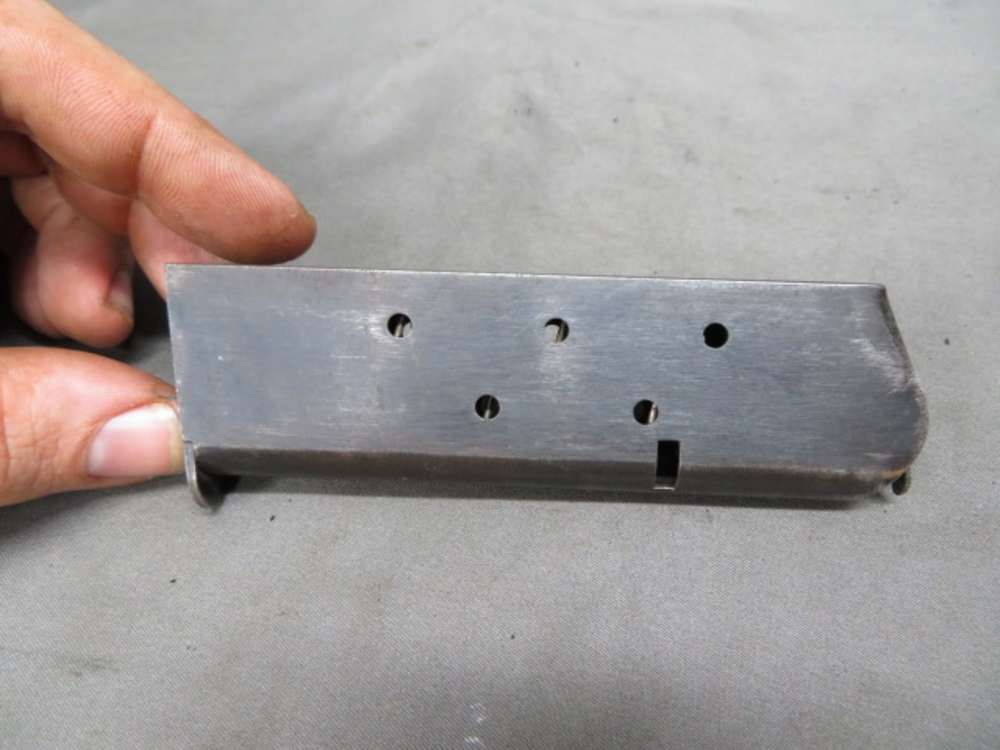 LOT OF 2 WWII US MILITARY COLT 1911 MAGAZINES W/ VIETNAM WAR POUCH-img-3