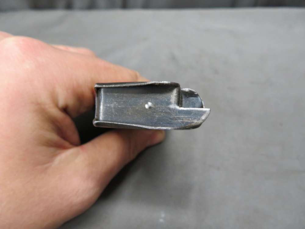 LOT OF 2 WWII US MILITARY COLT 1911 MAGAZINES W/ VIETNAM WAR POUCH-img-6