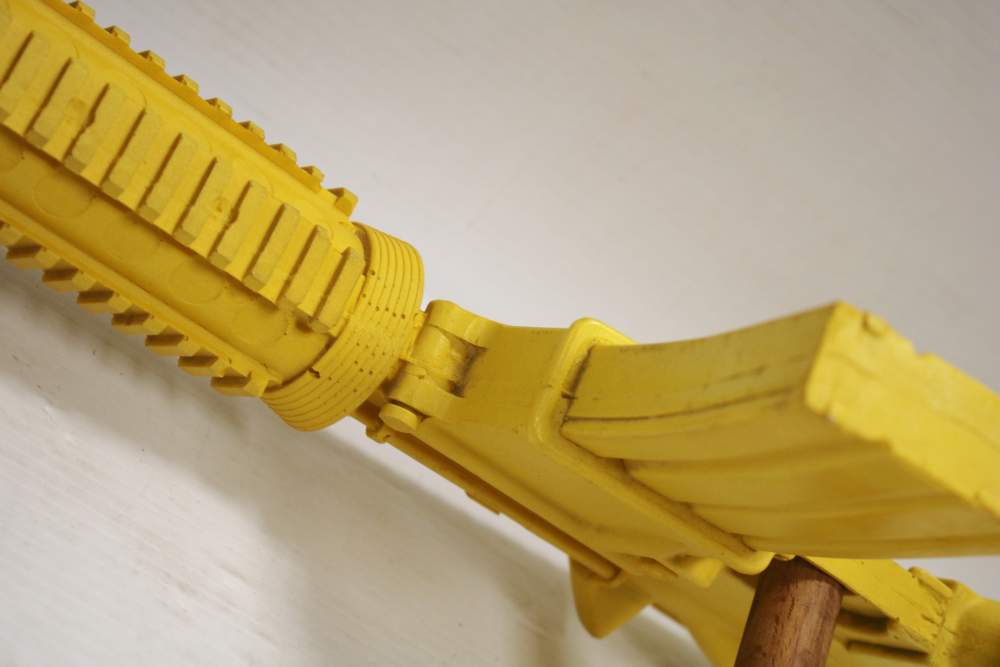 Ring's Blueguns Colt Law Enforcement Carbine Safety Yellow AR15 Dummy Rifle-img-30