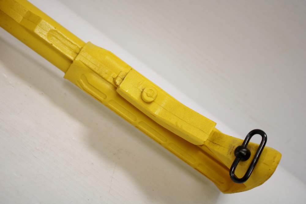 Ring's Blueguns Colt Law Enforcement Carbine Safety Yellow AR15 Dummy Rifle-img-27