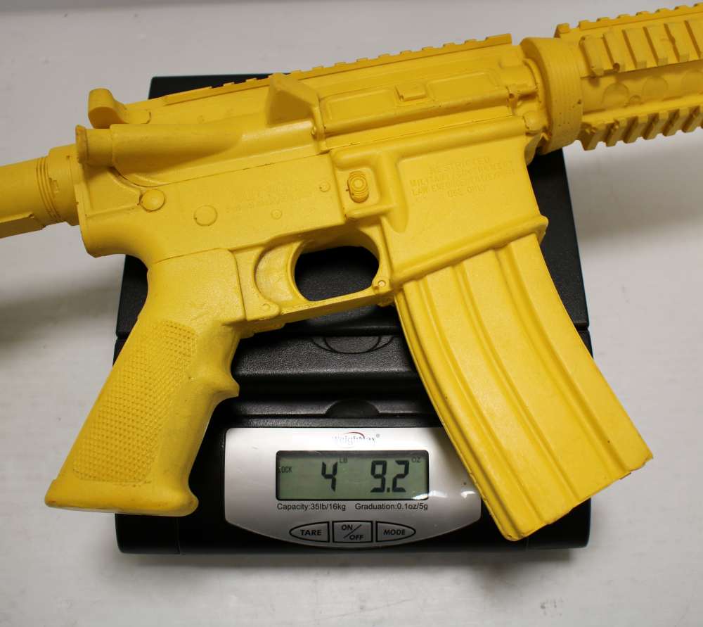 Ring's Blueguns Colt Law Enforcement Carbine Safety Yellow AR15 Dummy Rifle-img-34