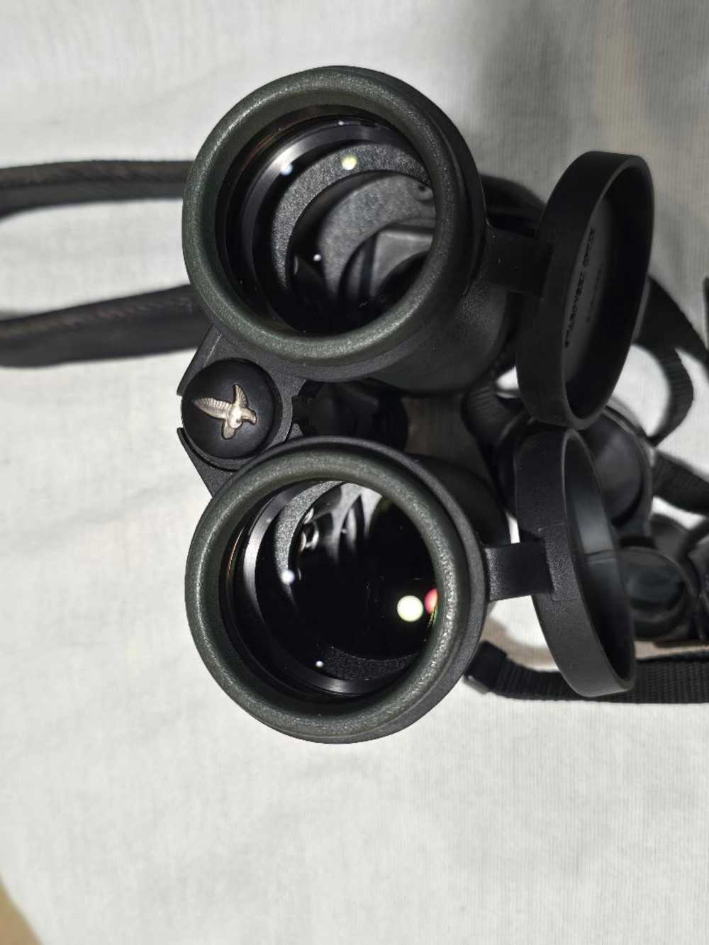 ** SWAROVSKI EL 10x42 Binoculars **-img-11