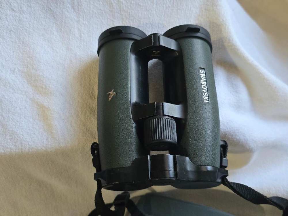 ** SWAROVSKI EL 10x42 Binoculars **-img-1