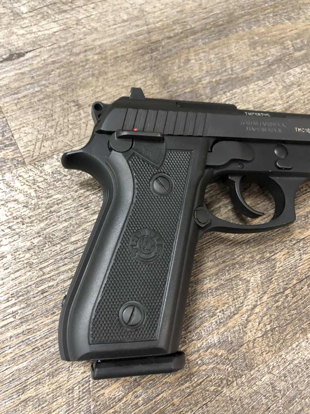 Nice Taurus PT 92 AF-D 9mm Semi Auto Pistol 5" Barrel w/ 4 Mags Black-img-7