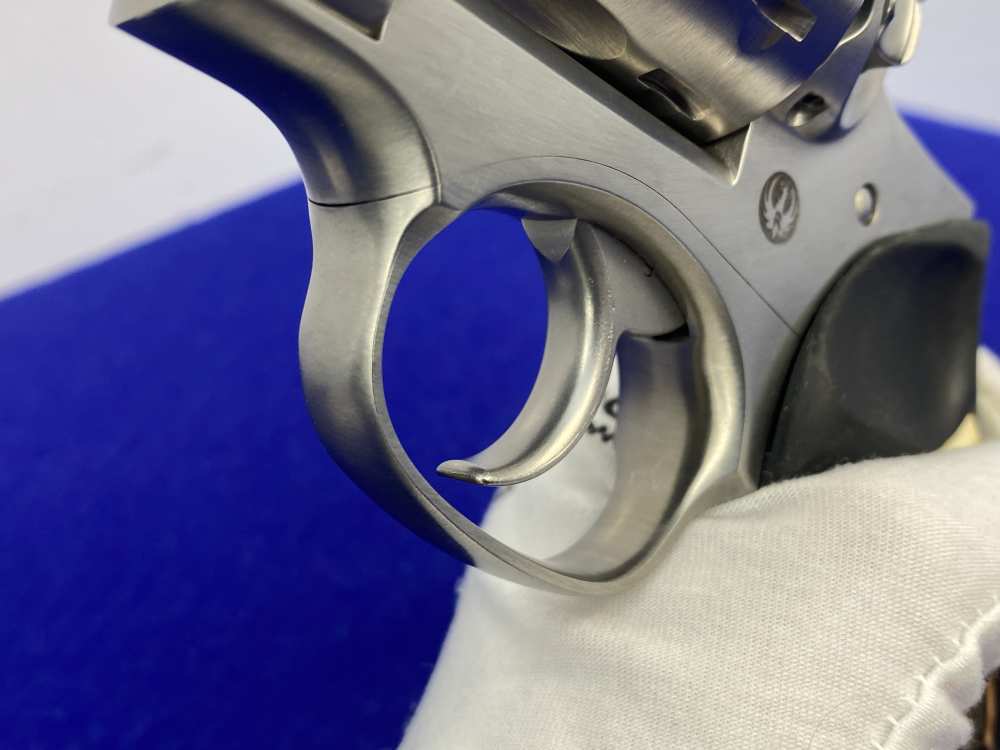 2016 Ruger GP100 10-Shot .22 LR Revolver 5.5" *GENUINE STAG INSERT GRIPS*-img-20