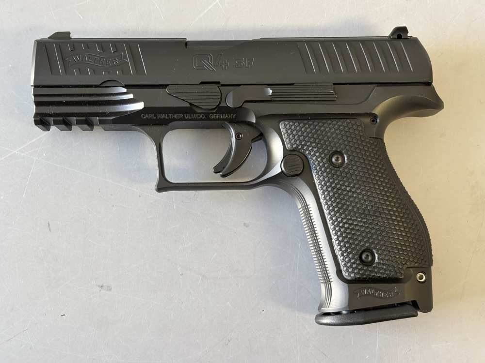 Walther Q4 SF 9mm 4" 15+1 EXCELLENT-img-3