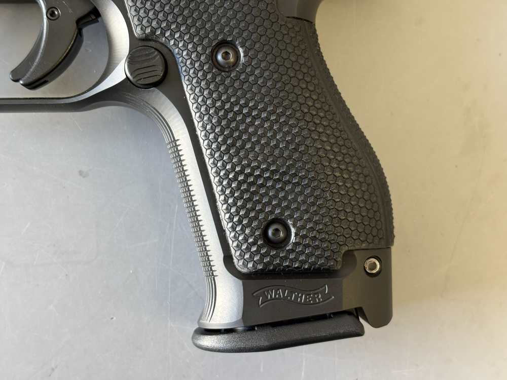 Walther Q4 SF 9mm 4" 15+1 EXCELLENT-img-6