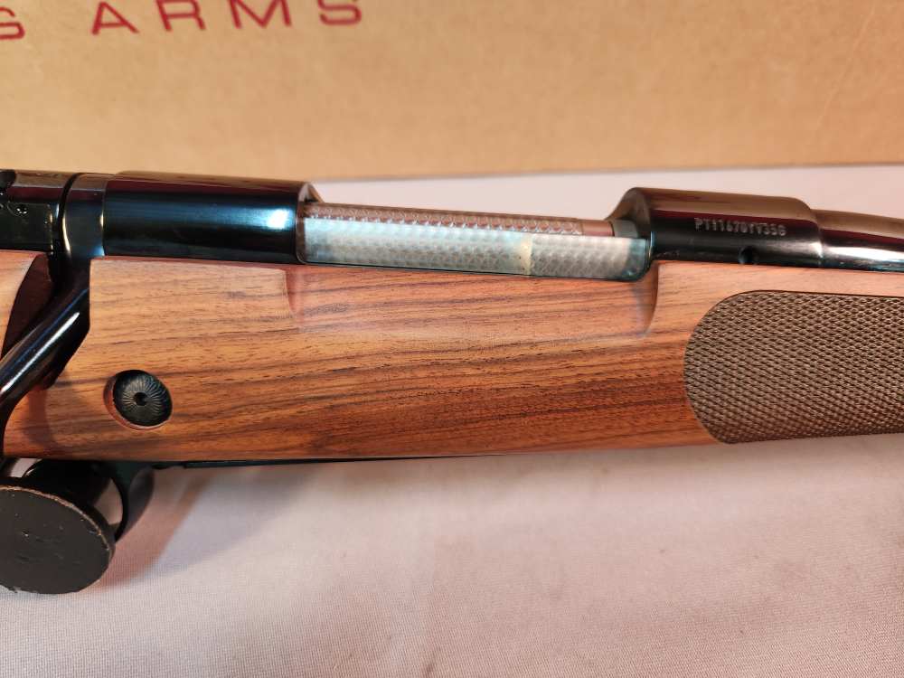 WINCHESTER MODEL 70 SUPER GRADE AAA FRECH WALNUT 30-06 NEW! NO CC FEES!-img-3