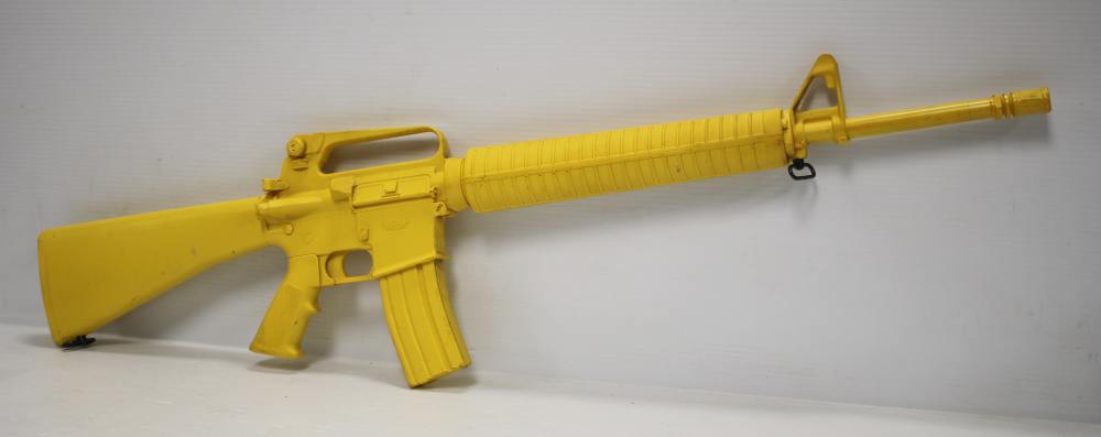 Ring's Blueguns Colt AR-15 A2 Gov't Model Safety Yellow Dummy Rifle-img-17