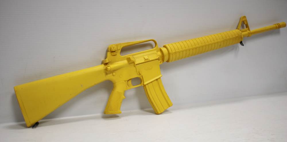 Ring's Blueguns Colt AR-15 A2 Gov't Model Safety Yellow Dummy Rifle-img-18