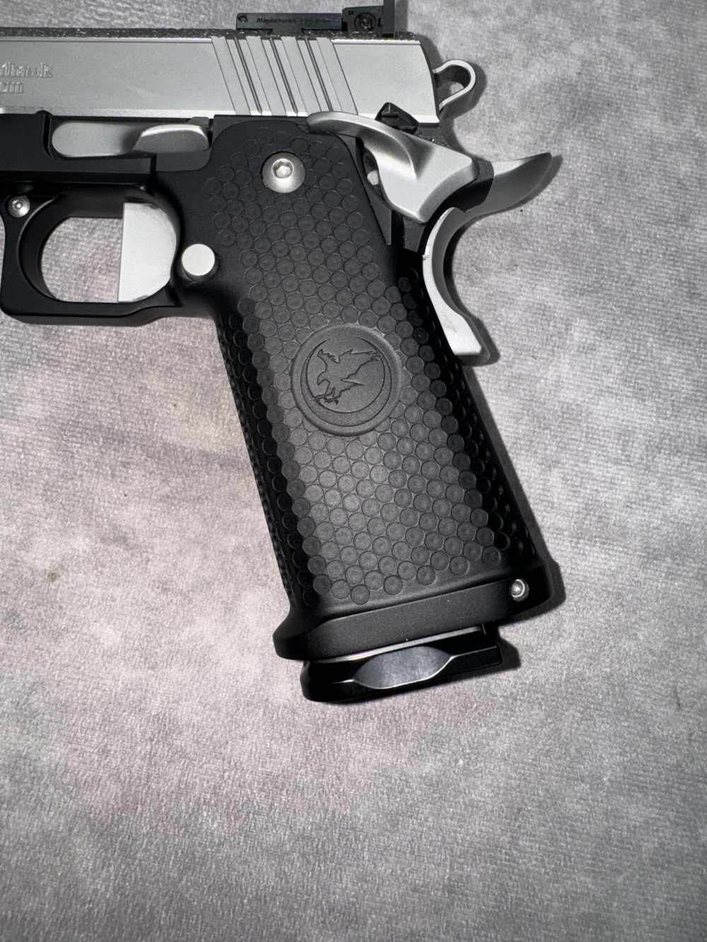 USED! NIGHTHAWK CUSTOM BOB MARVEL 2011 TWO TONE 9MM W/ ORIG BAG 2 MAGS -img-17