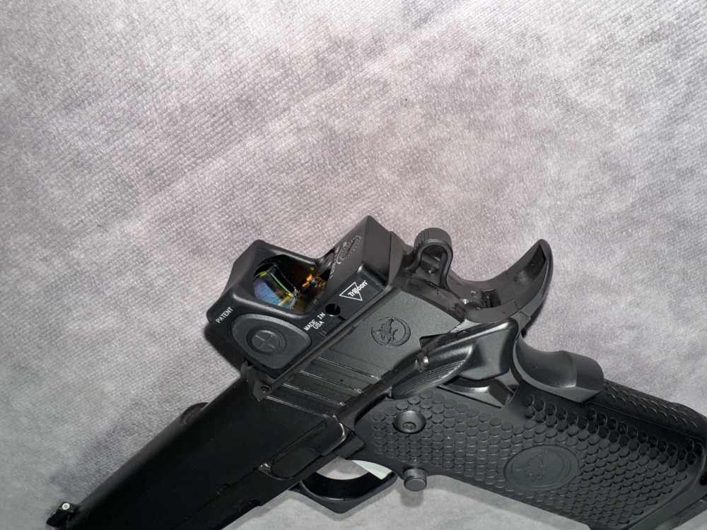 USED! NIGHTHAWK CUSTOM MODEL GRP DOUBLE STACK 2011 9MM IOS W/ RMR 2 MAGS-img-18