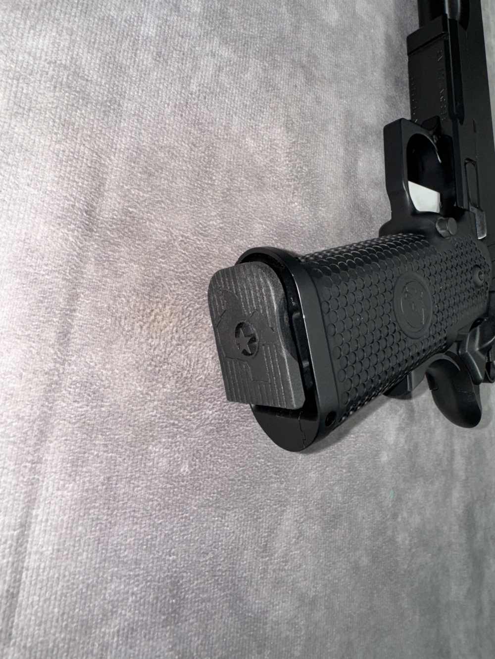 USED! NIGHTHAWK CUSTOM MODEL GRP DOUBLE STACK 2011 9MM IOS W/ RMR 2 MAGS-img-12