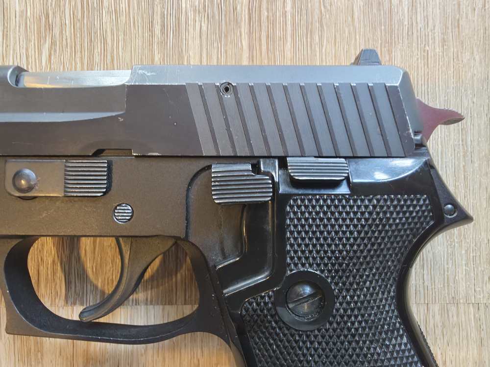 Browning BDA .45 ACP SIG Sauer W. Germany 4.25" Very Good-img-11
