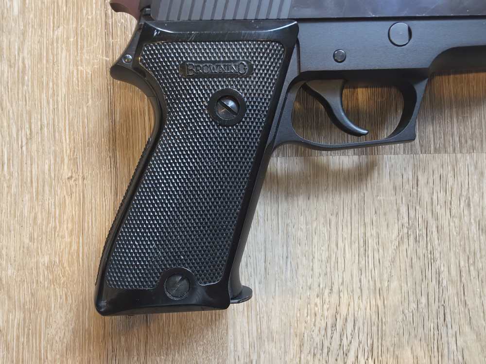 Browning BDA .45 ACP SIG Sauer W. Germany 4.25" Very Good-img-13