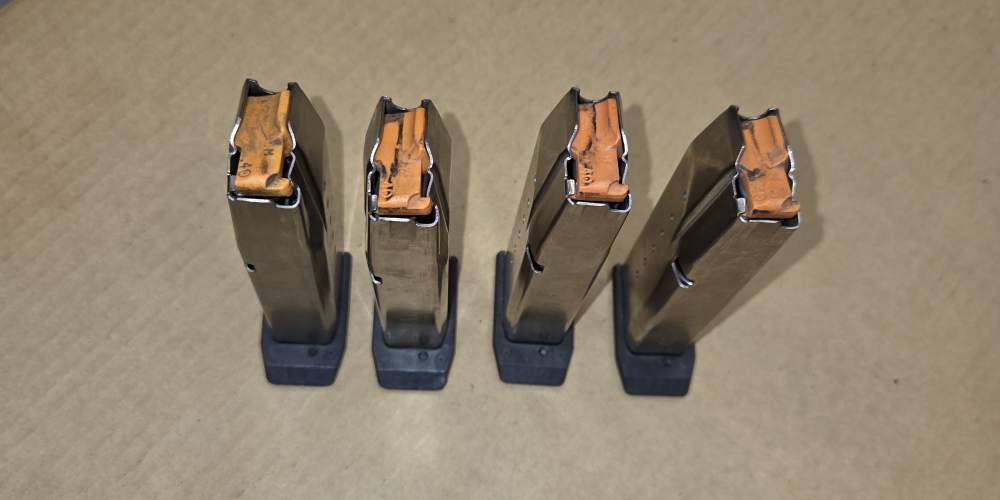 4 Quantity S&W SW40 SW40VE 40cal Magazines 14 Rounds -img-1