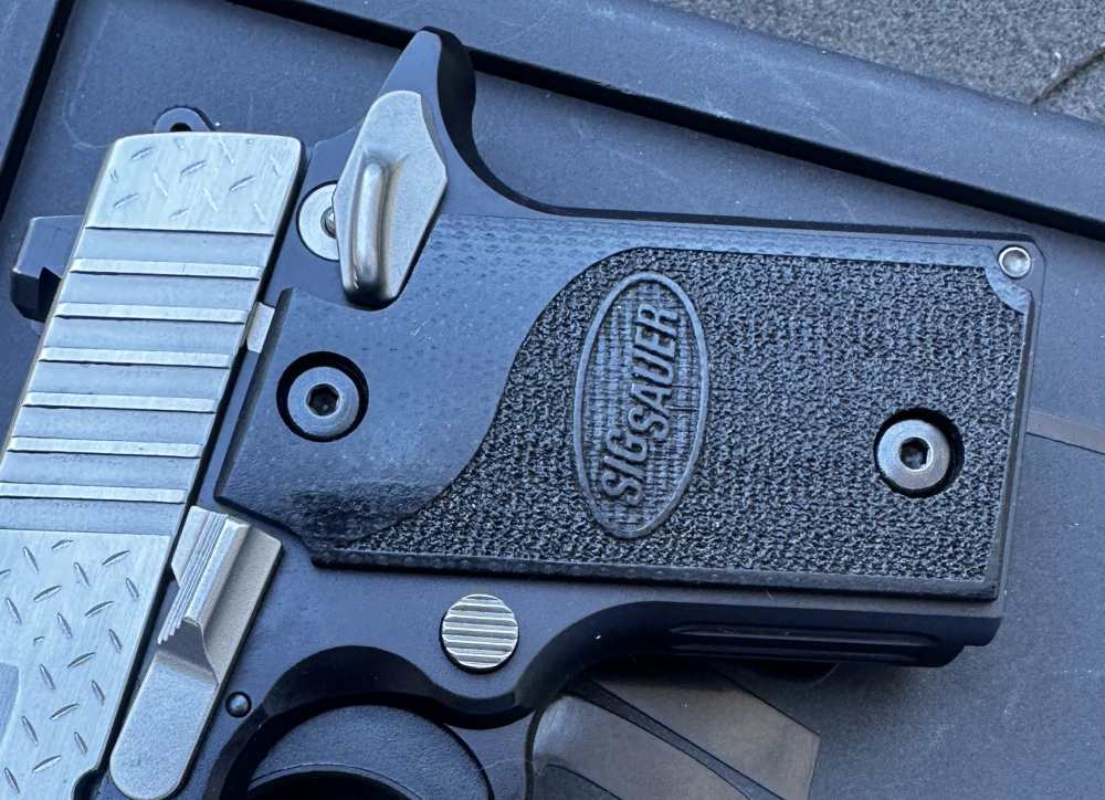 Scarce Sig Sauer P238 Diamond Plate .380 ACP, Discontinued-img-1