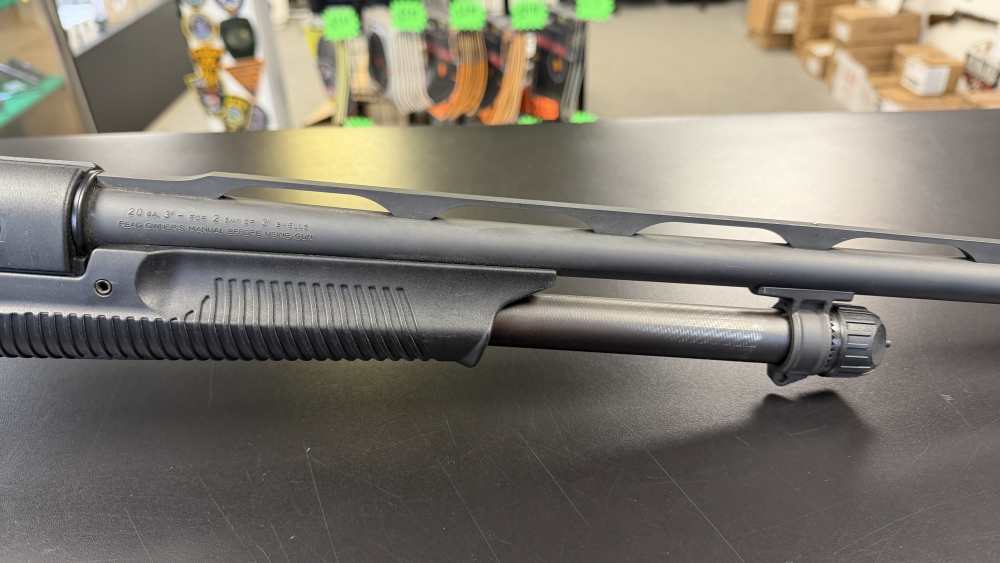 Benelli Nova 20 Gauge NO RESERVE-img-4