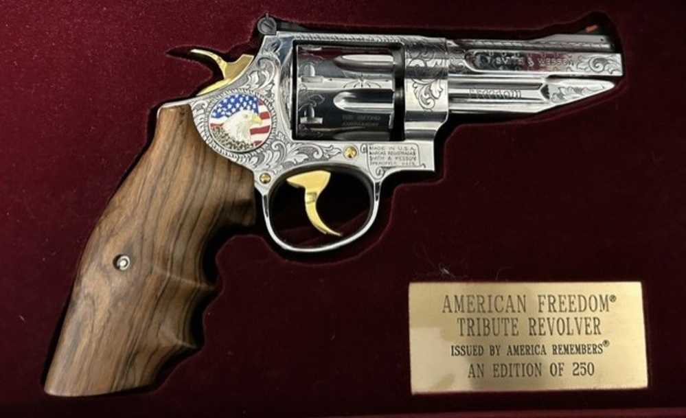 S&W 627 .357 American Freedom Tribute-img-0