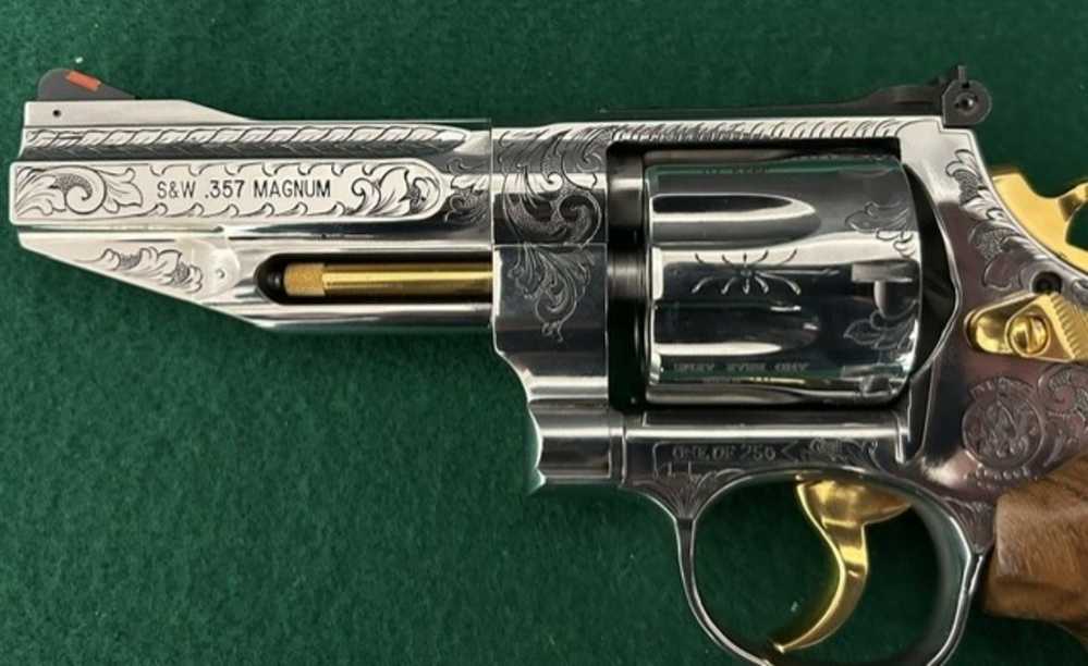 S&W 627 .357 American Freedom Tribute-img-4