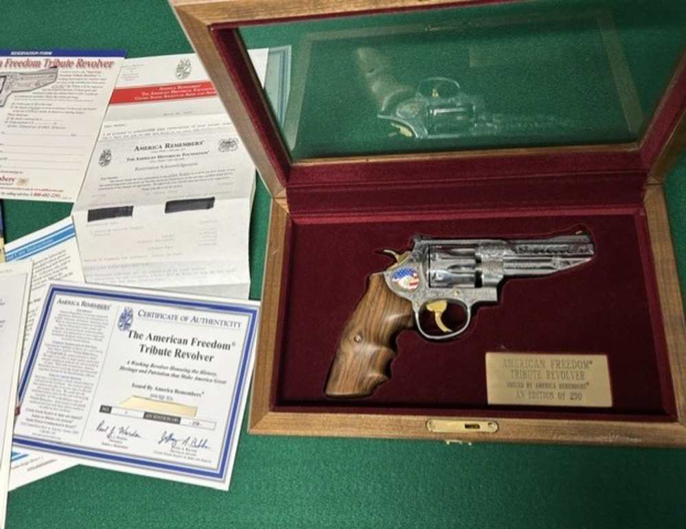 S&W 627 .357 American Freedom Tribute-img-1