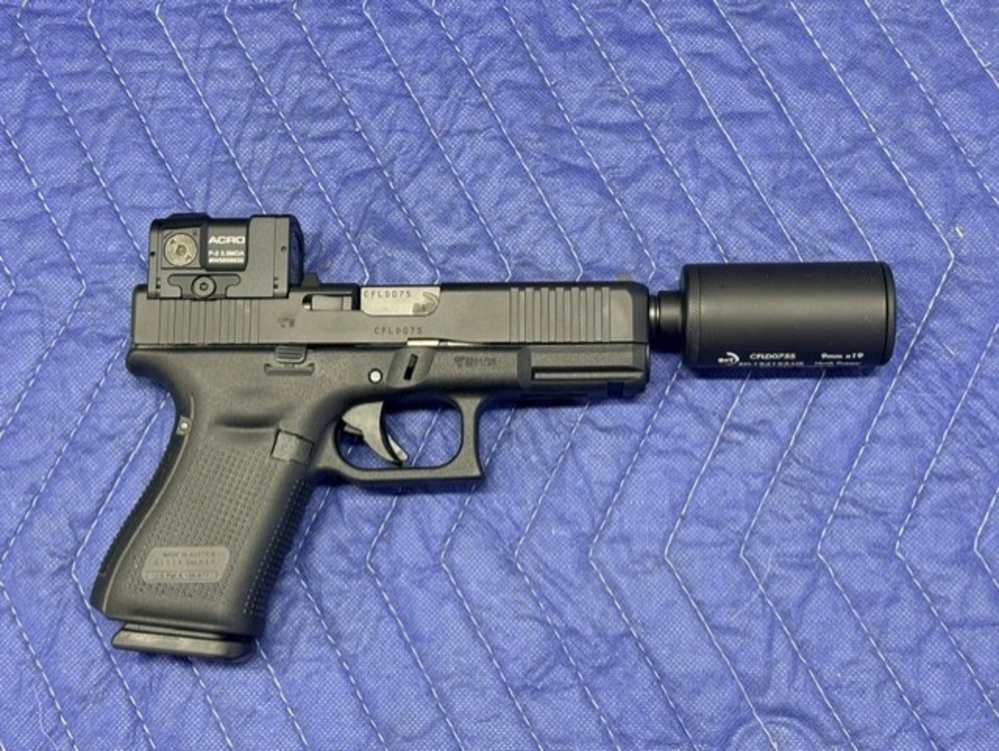 B&T Austrian GLOCK G19 9mm GEN 5 Factory HUSH PUPPY unfired NO RESERVE-img-3