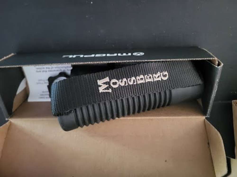 Unfired Mossberg shockwave 590m with magpul forend and box mag - updated-img-4