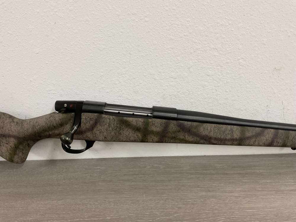 Weatherby Vanguard 300WBY MATTE B/A 3+1 24” **NO RESERVE**-img-2